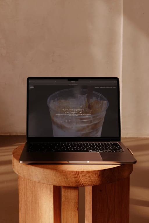 Illinois St Food Emporium